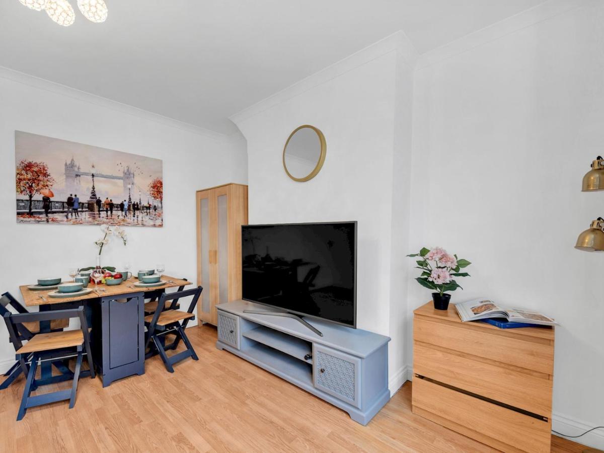 Appartement Pass The Keys - Spacious Modern 2br Flat For 6, 3min Walk To Hammersmith Station